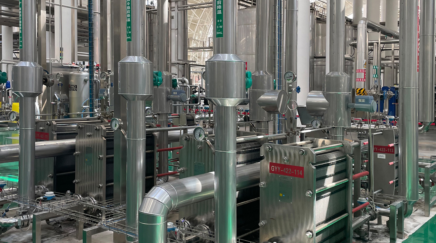 Energy-efficient & eco-friendly – one-click for temperature change of the wine