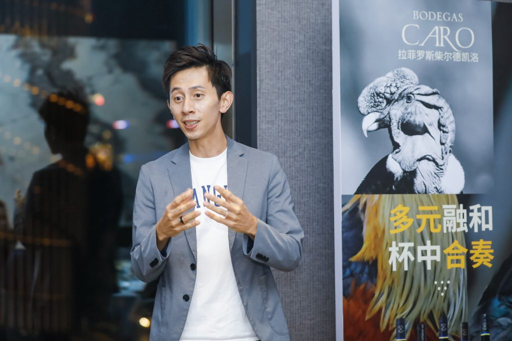 Chinese wines come in all shades – orange included