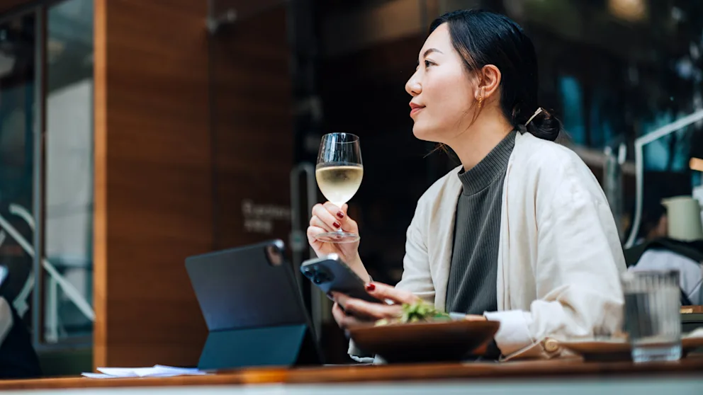 Why Chinese white wine is actually a red one.